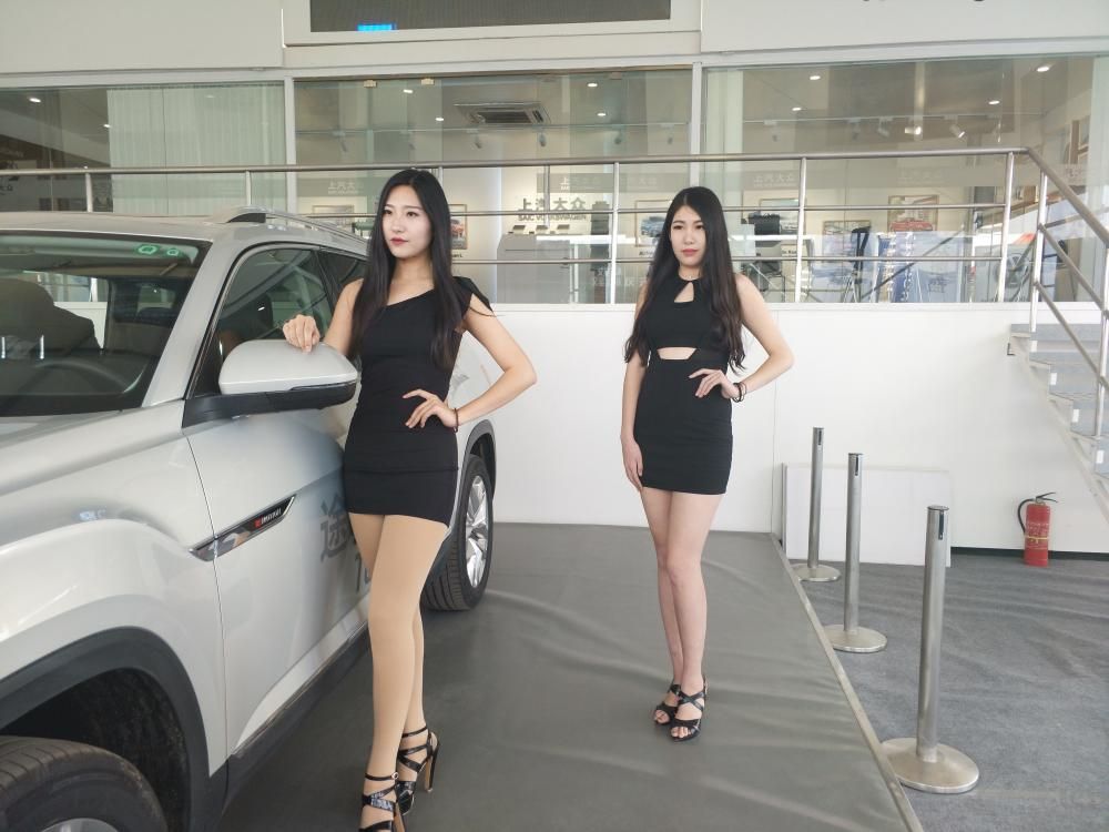 ������ͦ��������һ�㣬���Һܳ�����Χ������������