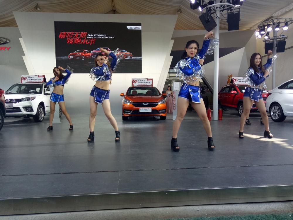 Ĭ��ʮ���������������ŵĲ��ӡ�