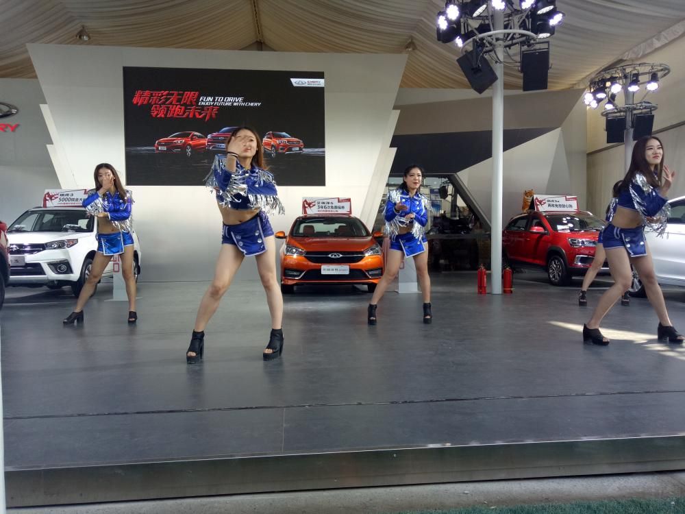 ������Ŀ���ӣ����ֳ�߳����Ƶ�ʢŭ��