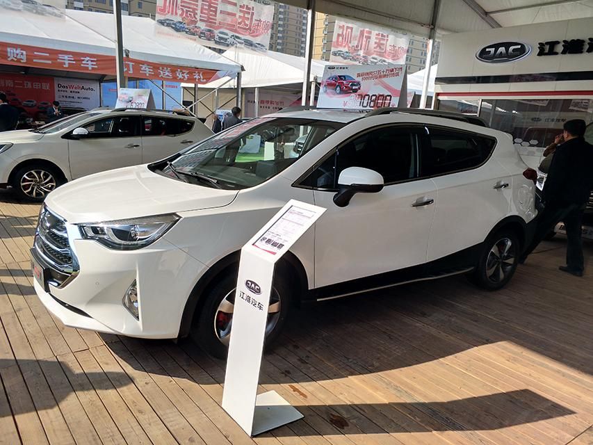 ��ǰ�����������ǰ��դ�����Ŀ��۽�ʽ��ƣ�����ǰ������ȥ�����׺ݡ�