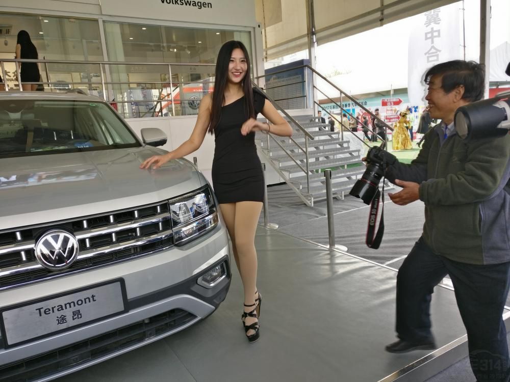 ������Ů����������ֲ�ȱ��ɬ��