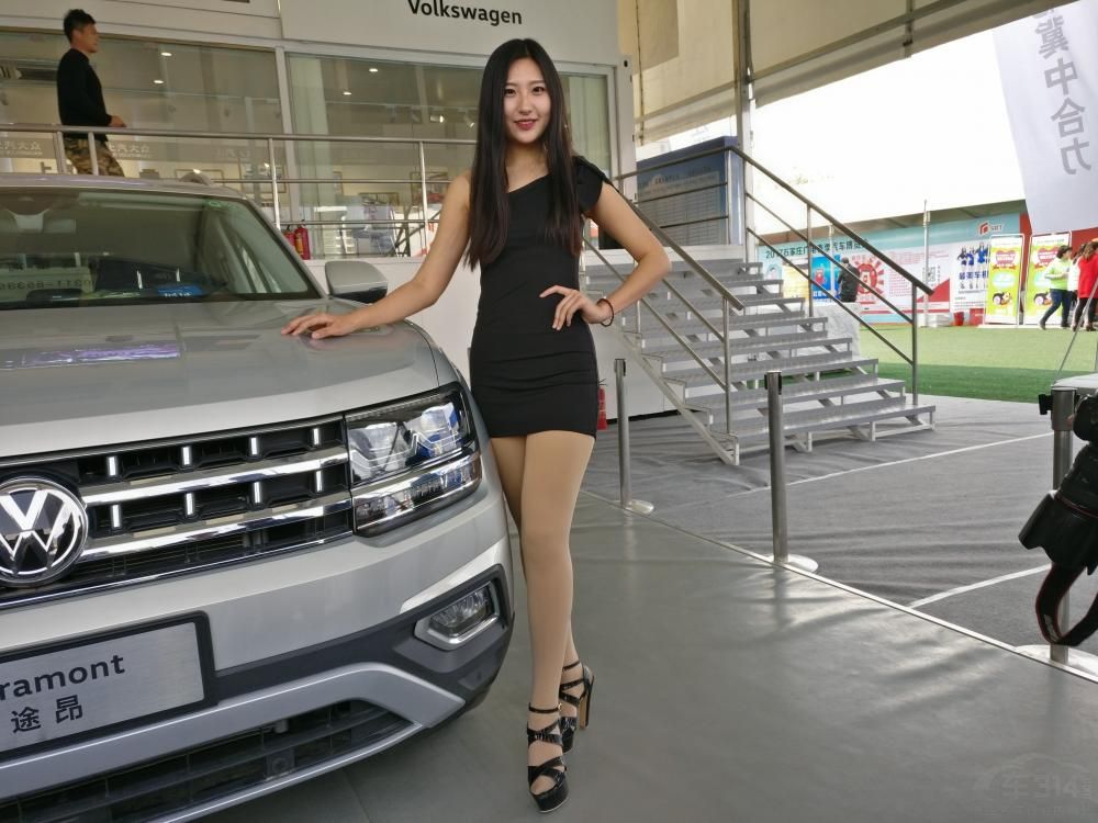 ֻ���������죬ͷ��������˳�Ĵ��ڼ�ͷ��