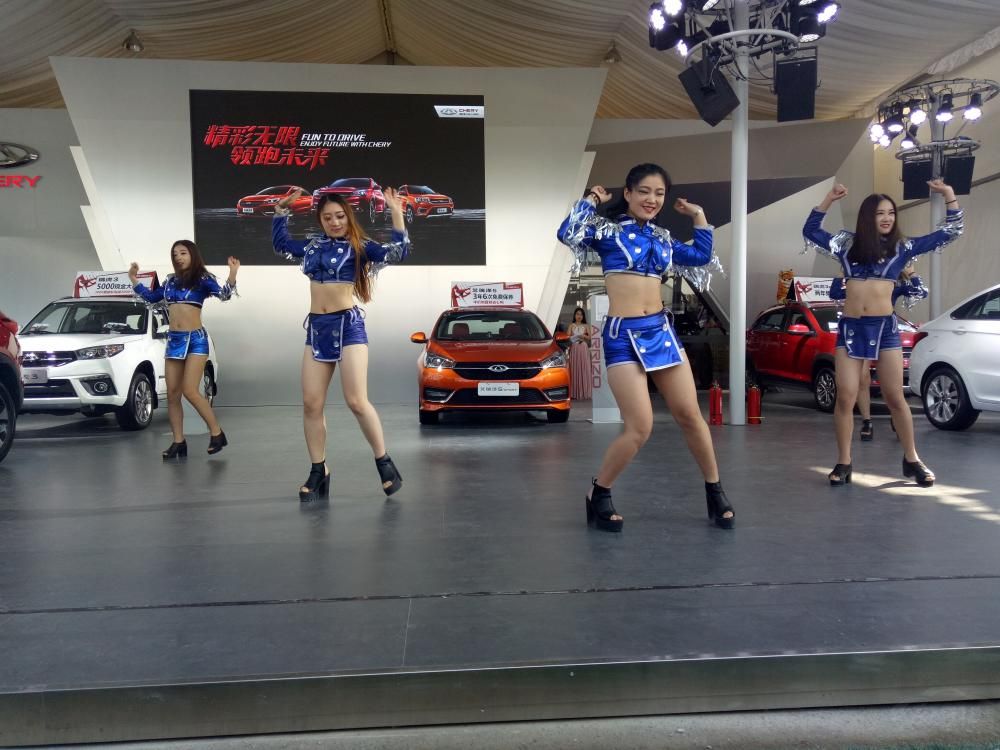 �������ֵĽ��࣬�仯�Ŷ�����