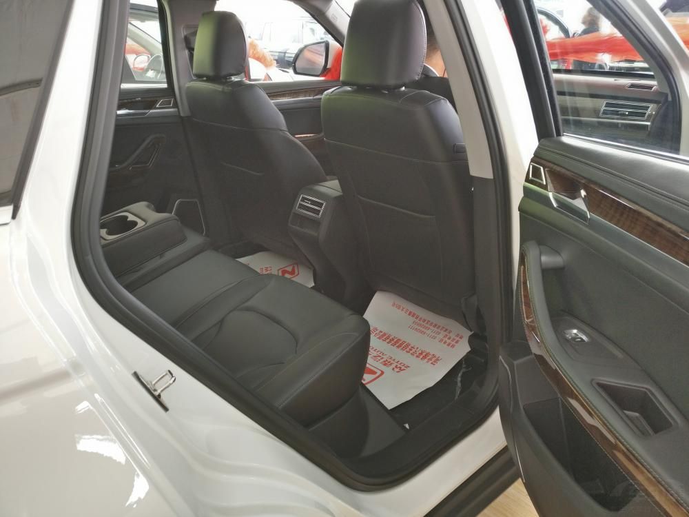 棬³ṩ1.5T1.8T2.0Tѡ棬ƥ5ֶ6˫ϱ䡣