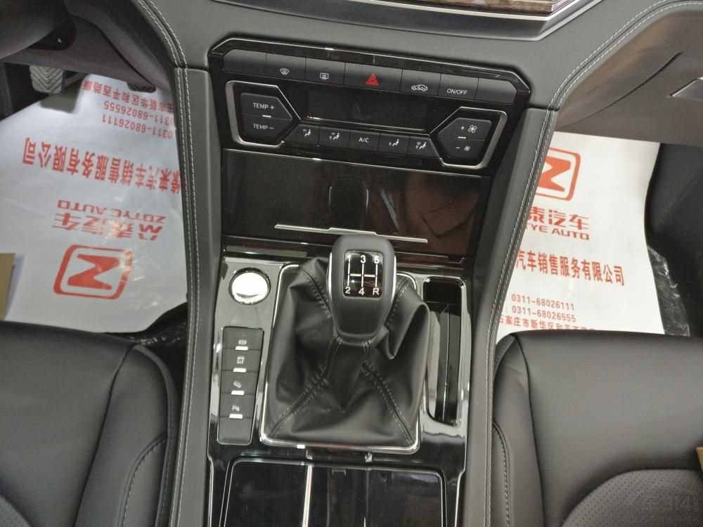 Ϻװ乤ҲʮֳɫߴҺǶУʹƼе档