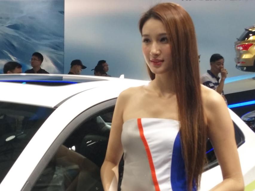 ͷ��������ס�ˣ��ⲻ������Ҫ�ġ�