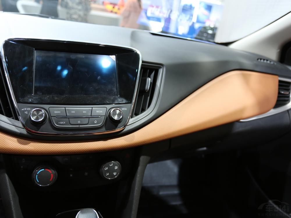 �����ȵļ۸�ʮ��ʵ�ݣ��Ų���8�������ȴ�ܷḻ��ESP��ASR�����¸������Զ���ͣ�����������ӷ����ȹ���Ӧ�о��С�