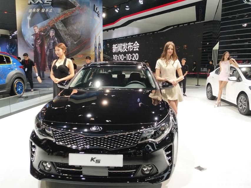 ������Ů�ٻ����ޡ�