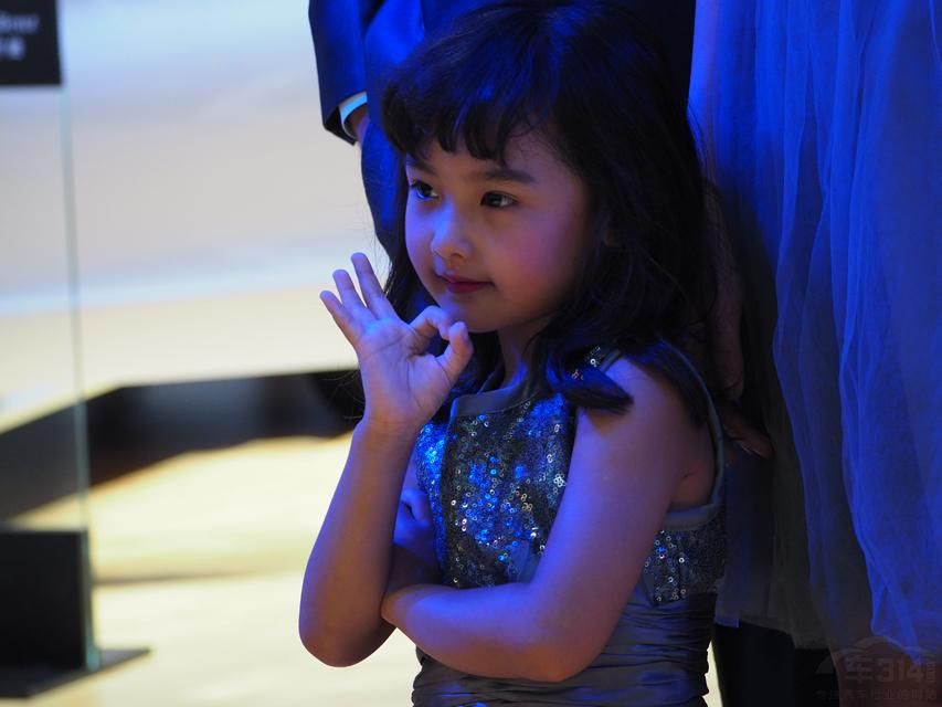 ����������Ů����ɰ���