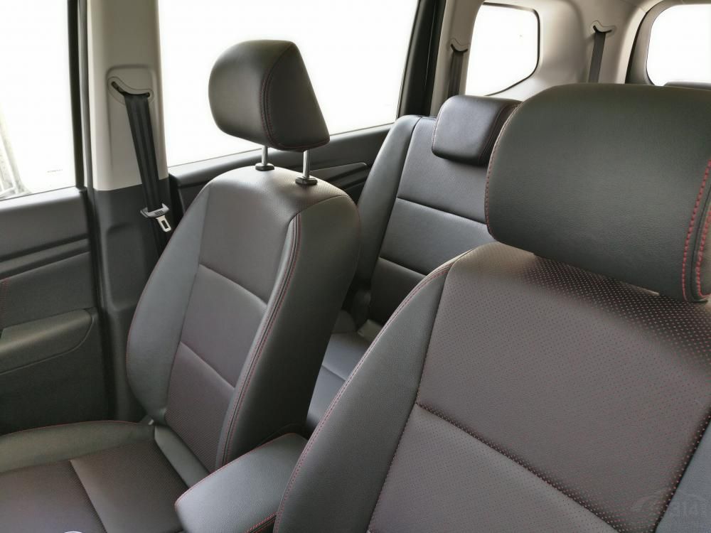 ŷζƤƽγʽͷƣȫϵ͵һź͵ڶζǰҵڶź͵οȫƽɴ˵õһƽͿĳڴռ䣬˺ɿռл