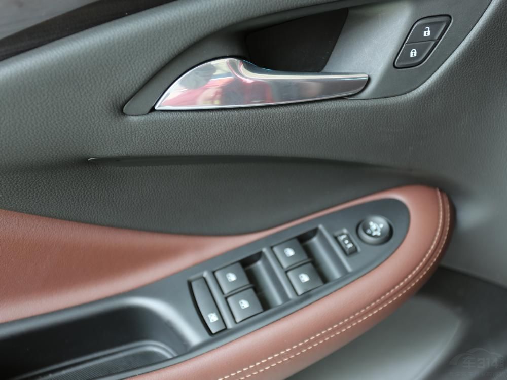 �������棬����������1.5T��2.0T����������������֣�1.5T����ƥ��7��˫��ϱ����䣬2.0Tƥ��6���Զ������䡣