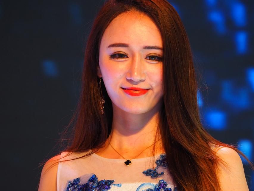 Ҳ������˸�����ǡ�