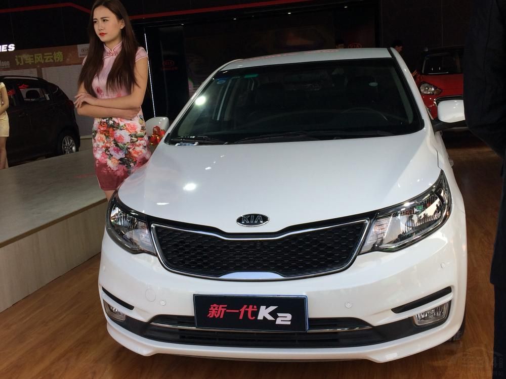 ȫ������K2��λ���������ϵı仯������̫��