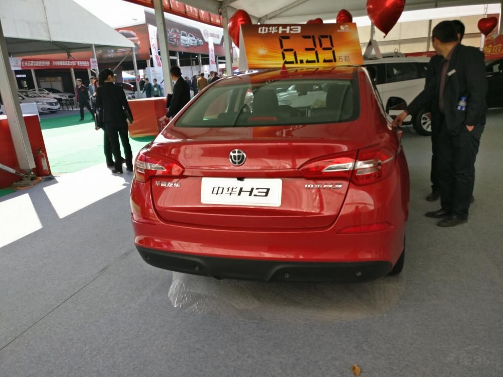 óβͽΪ࣬ǱԵ̵ĴҲγСѼβЧߴ緽棬ó߷ֱΪ4640/1790/1445mmΪ2660mm