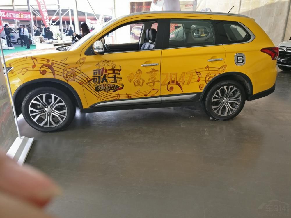 ǳ򵥣ߺƽֱӲ濴ȥڿռܺãҰҲܲ