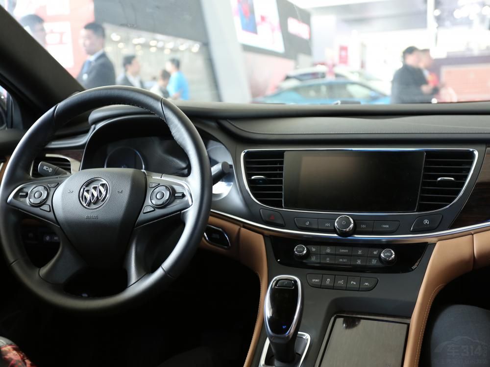 �������棬�¿����������1.6T��2.0L�Լ�2.4L�������������2.0L�Ĳ����Ͼɿ��б仯�����������Ϊ154���������Ť��190ţ���ס�