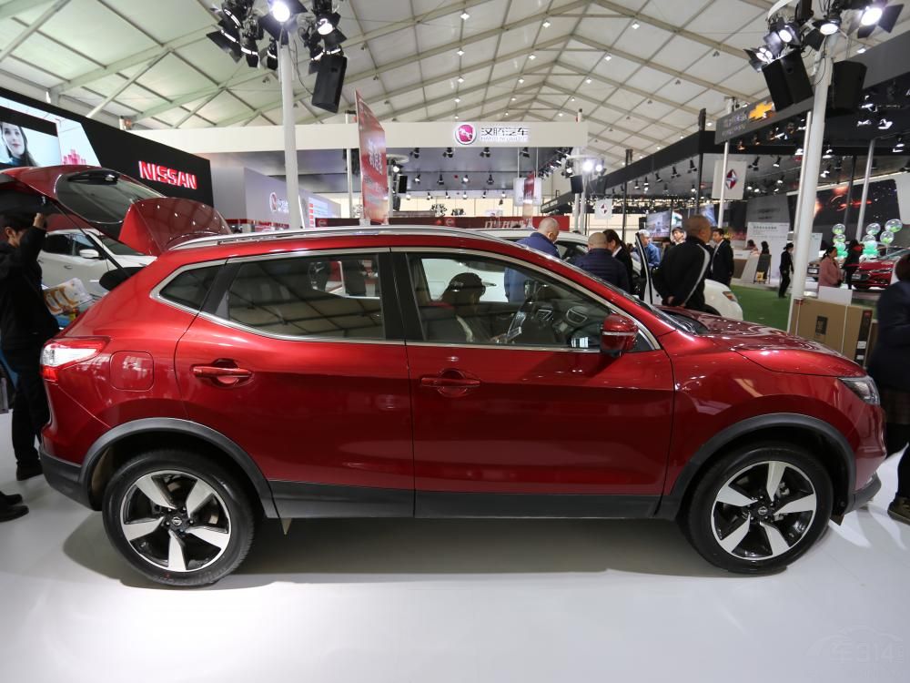 ġUͶƸװ߱ʶȣǰϬϳḻļȥӾʱиС