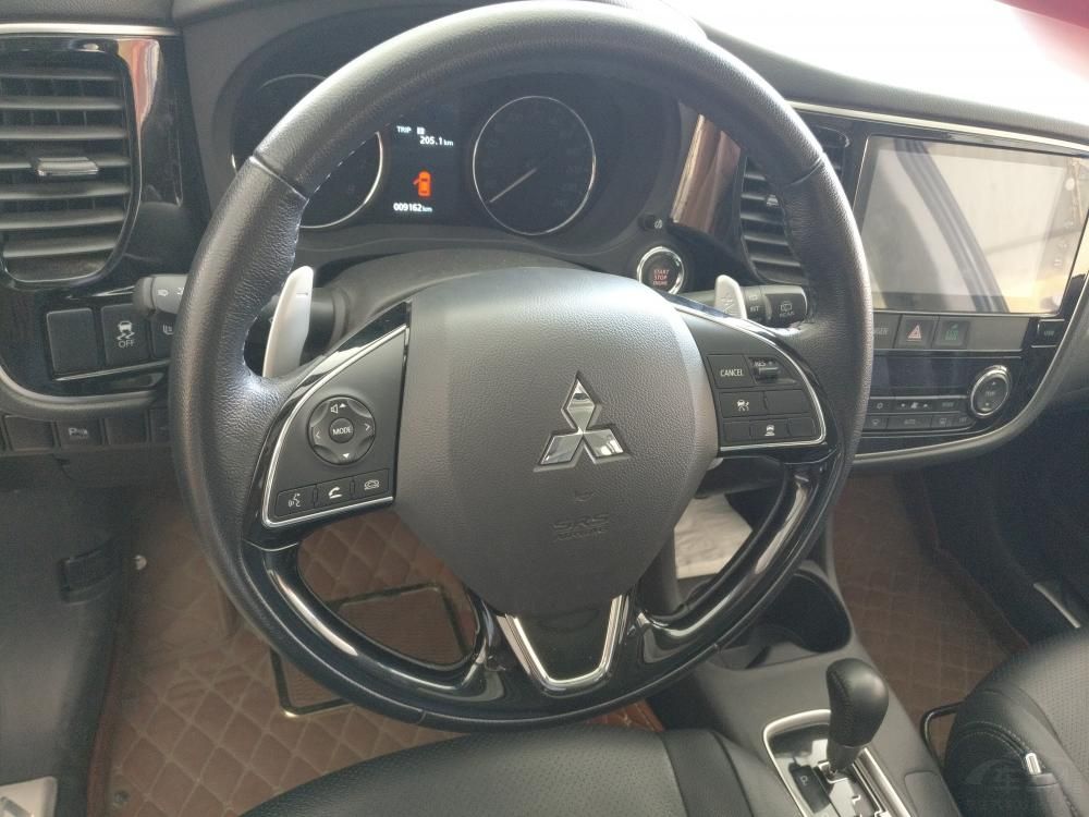 ����ŷ���½��ṩ2+3+2ʽ���������֣����ڹ������ʽ�����SUV���в��������