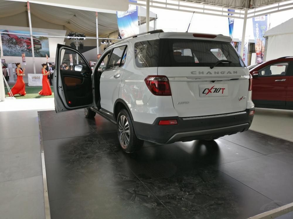 ĵһοǰ󻬶ڶξ߱³ɷһùܣε5/5۹ܸǼӴ˳ӵĿռʡ