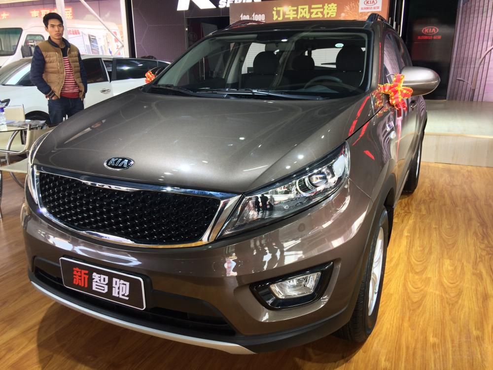 ۷棬դʮֿ󣬳ϣͶʽǰͣLEDռг