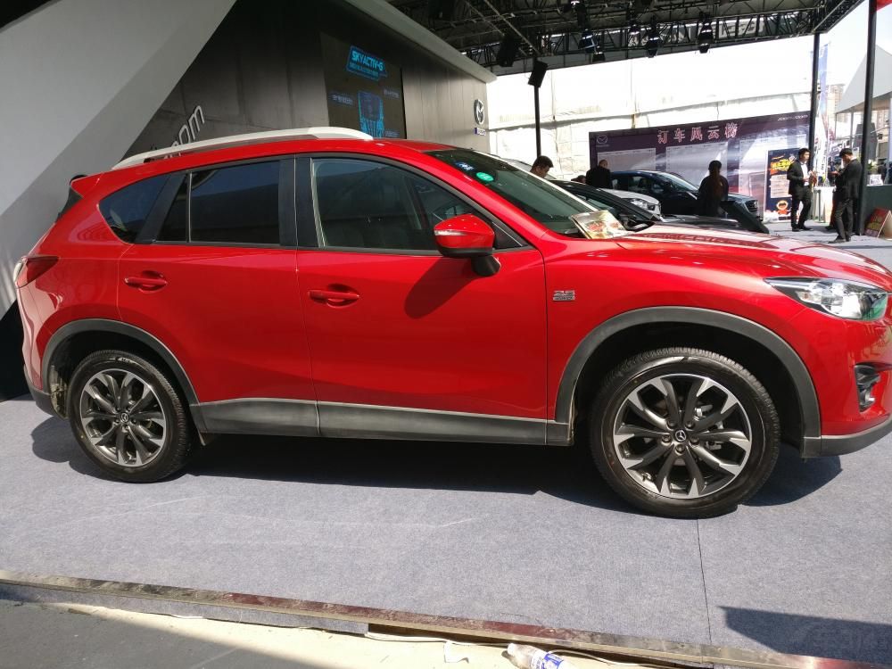 ߴ緽棬¿ԴCX-5ĳ߷ֱΪ4555/1840/1710mmΪ2700mͬȲ̫ơ