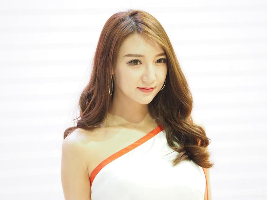 �ٲ�һ��ĳ�����