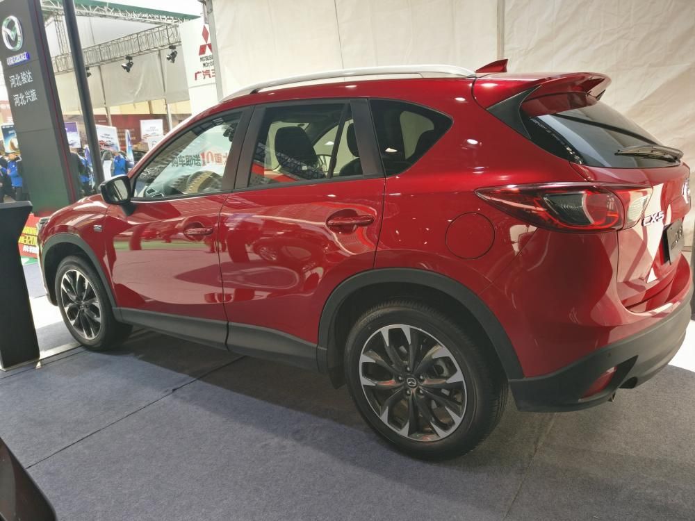 ���Ʊ߿�Ҳ��������������Ӿ���������LED��ת��ơ�