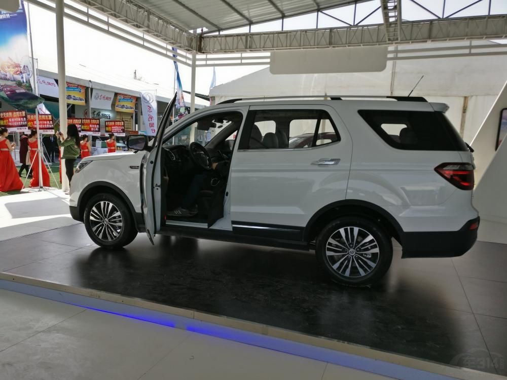 ������֮ǰ��������Ȼ�����ֶ���������ȣ��¿��������ϲ���̫��ı仯��