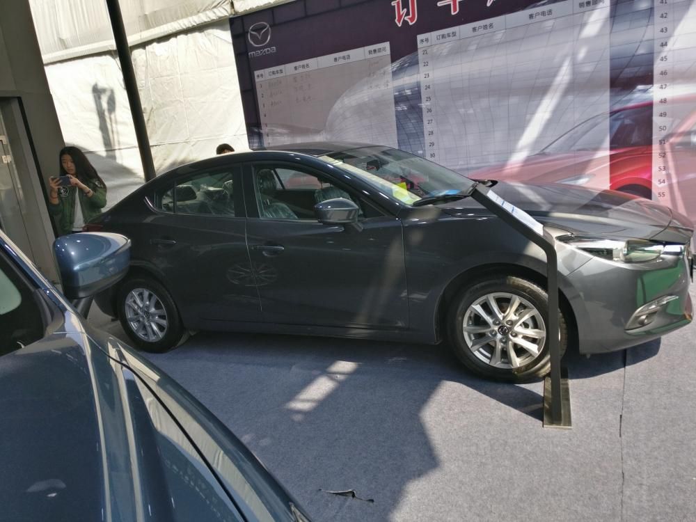 ³ǰӴ˶ͽդζƸֱǶڸդڲ֮䣬ʹǰӶʱС