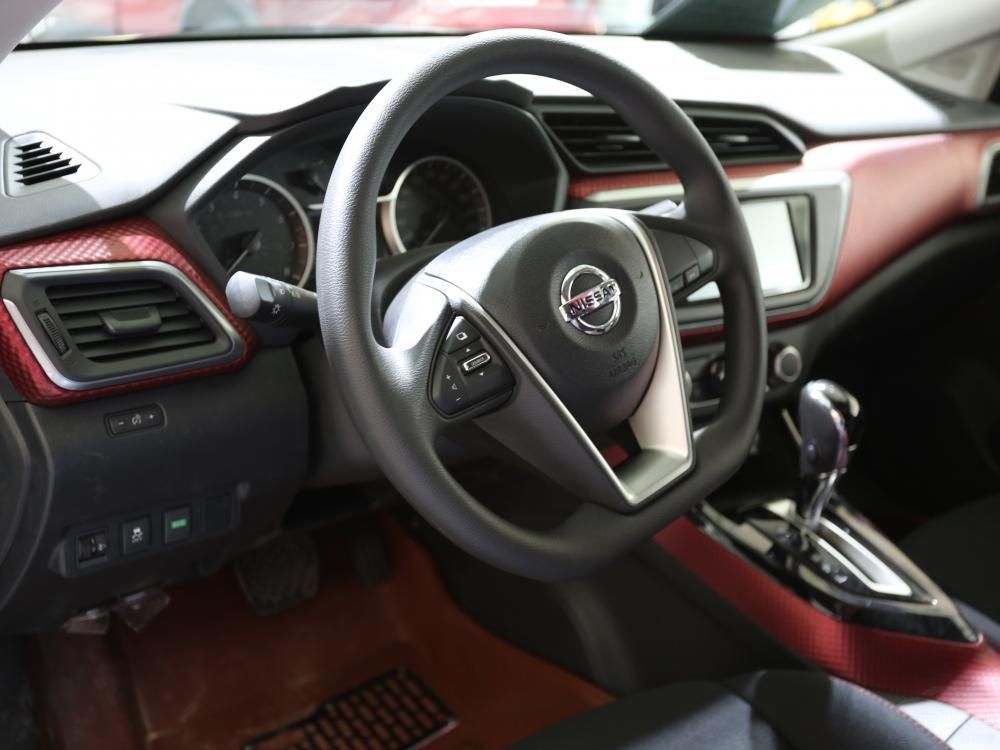 ڲ˺˫ɫɫ͹˶񡣴⣬п̨ʻб˺ɫ̼άװΣⶼʮϲơ