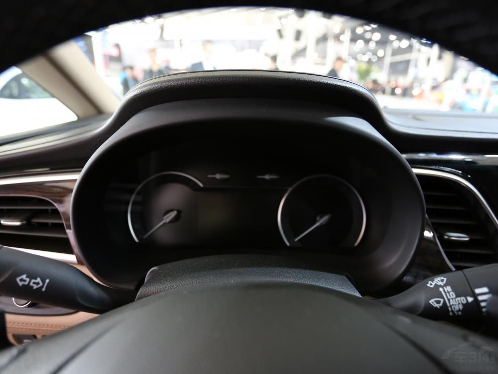 ͬʱGL8ҲøݻʣߵţƤMoon-White¹׷ΧơɵͷԪء