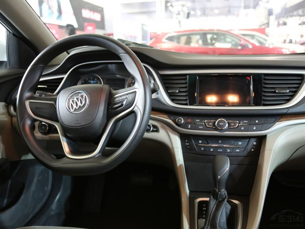 ������Ƴ��ֳ��������Ӿ����ܣ��ſ�Ĳ��ּ��϶�ʵ���ɫ������ʱ�ж��Ҹ��ж��С�