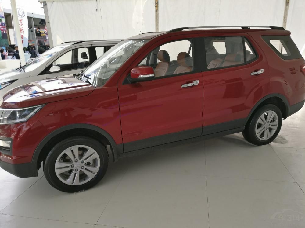 β棬óβ͸߶һ£ӲSUVʣĺ󵲷硢ʽDƣӾȣĸоȫ߶˷