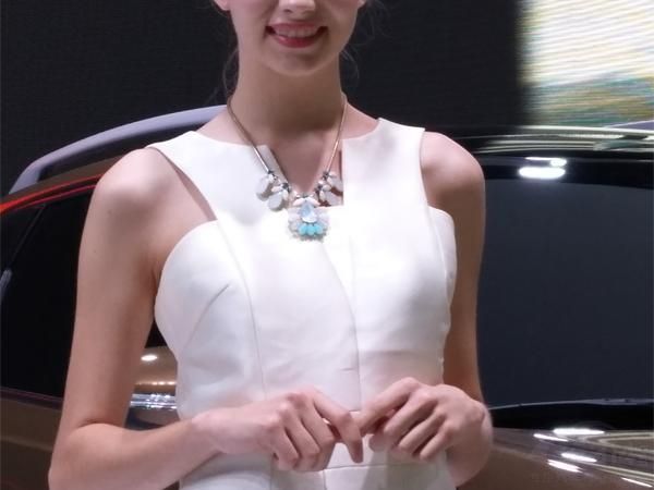 �����ŵľ������š�