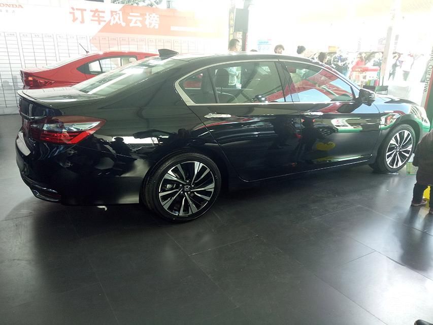 ʽLEDǰơʽLEDβƾHYBRIDרɫƣδУǿҵӾ༰βHYBRIDר꣬δƼУӪ켫߱ʶȵ