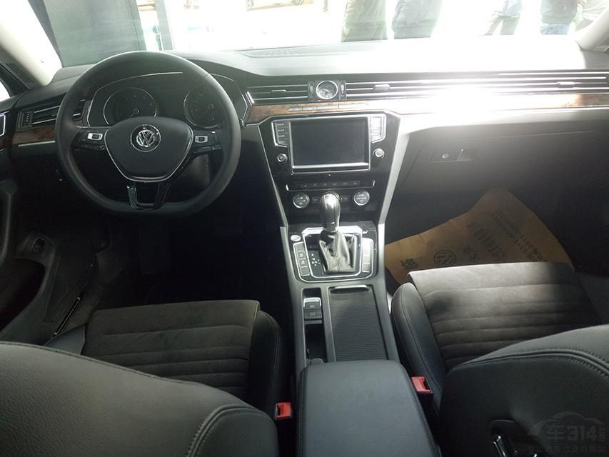 ��������Ͽ������ʵ��������ᴩʽ�Ŀյ������ʹ�������п�̨���в�θС�