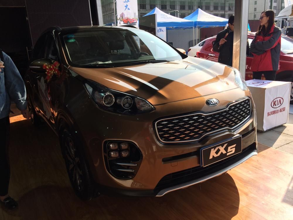 ���Ǽ���Ļ�Хʽǰ����������KX5�ϣ���������ƿ�������ЩQ�ĳ�����������ս����Ϣ��