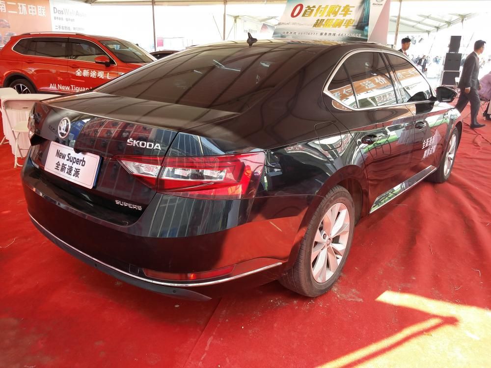 ȫ������ȫϵ�����˵��ӳ����ȶ�ϵͳ��������ɲ���Զ�פ��ϵͳ����̥��ѹ��⡢����Ѳ������ʻԱƣ�ͼ�ʻʶ��ȡ�