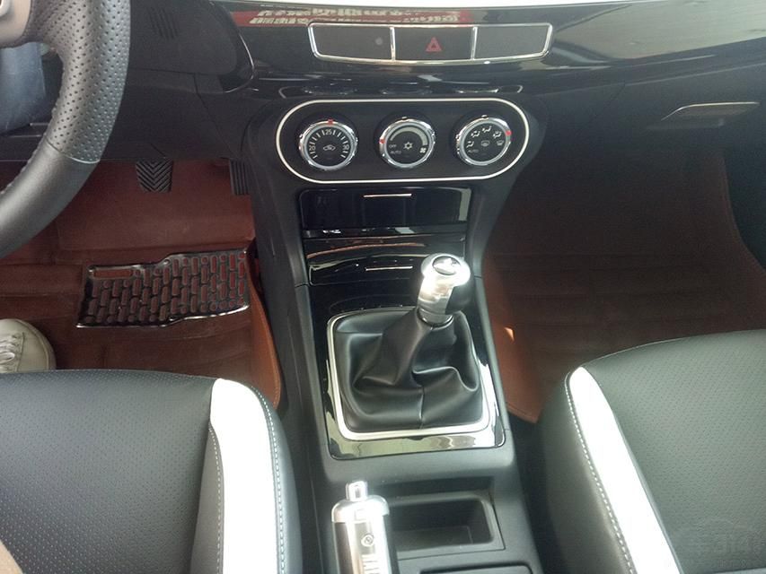 ÷棬ȫϵBASƶϵͳABS+EBDBOSɲϵͳǰŰȫҡϥҡISOFIXͯȫνӿڵá