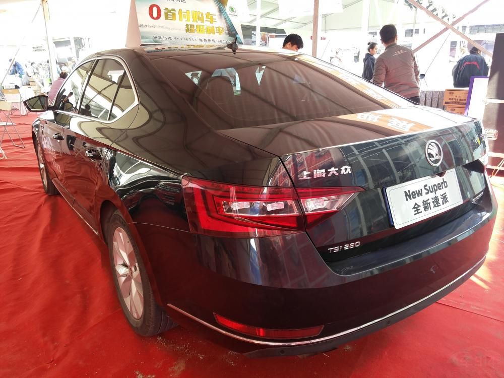 ȫ�����ɵ�����������Ȼ������ȫ�µļ�໯����ʽ��ƣ���Ȼ���˷ǳ����ȵĸо���