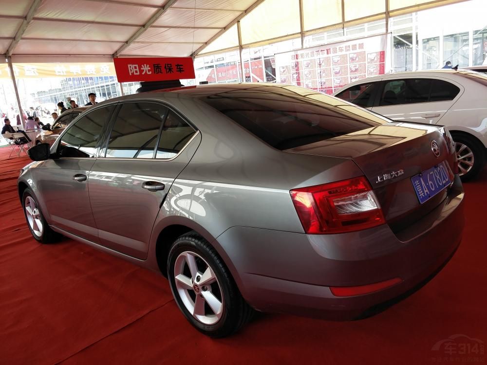 βḻϵĲθУΪʹŷǳӾЧ⣬ùʽLEDβΪȫϵ䡣