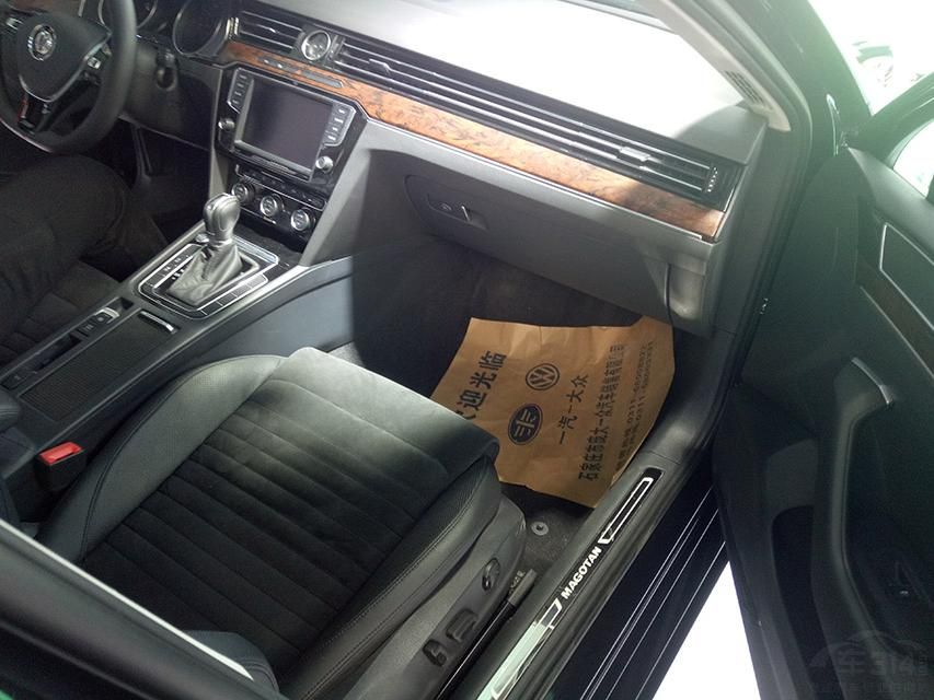 ȫƳ3ֶܳɣ1.8T2.0TΪEA8881.4TΪEA211ֻ1.4TͻDQ200ʽ˫ϱ䡣