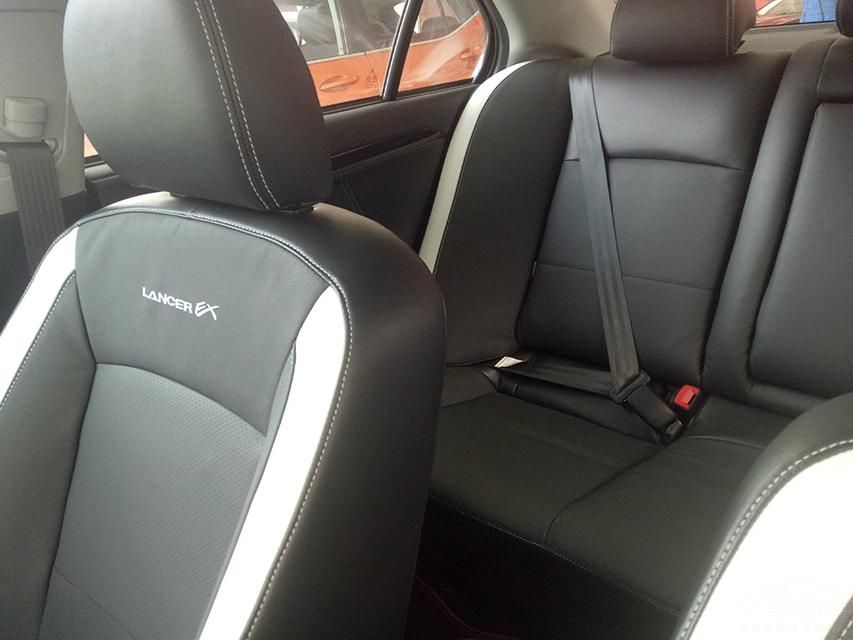 úɫƣ˶ʮ㡣⳵ڻɫװΣ³ǰӡLancer EX塣