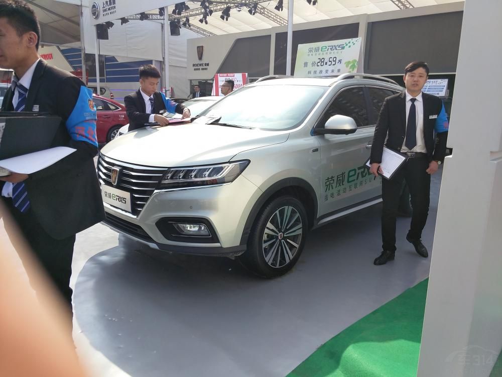 ����eRX5��ǰ����ͬ��������չ��դ��ƣ�����դ�����������