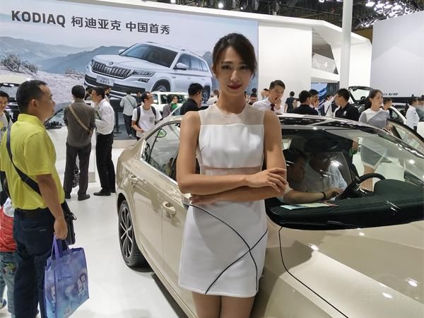 ����һ���޳���ĺ����ġ�