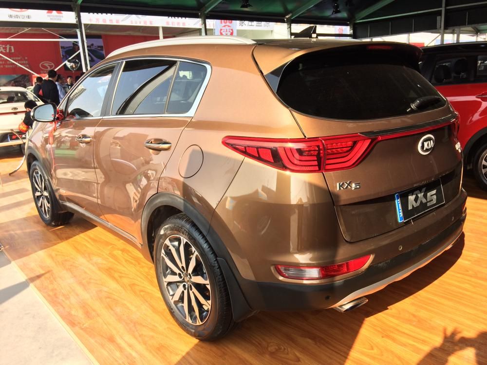 ��Ϊ�ֿ����ܵĻ������ͣ�KX5�����ˡ��ܡ��ֱ�����������