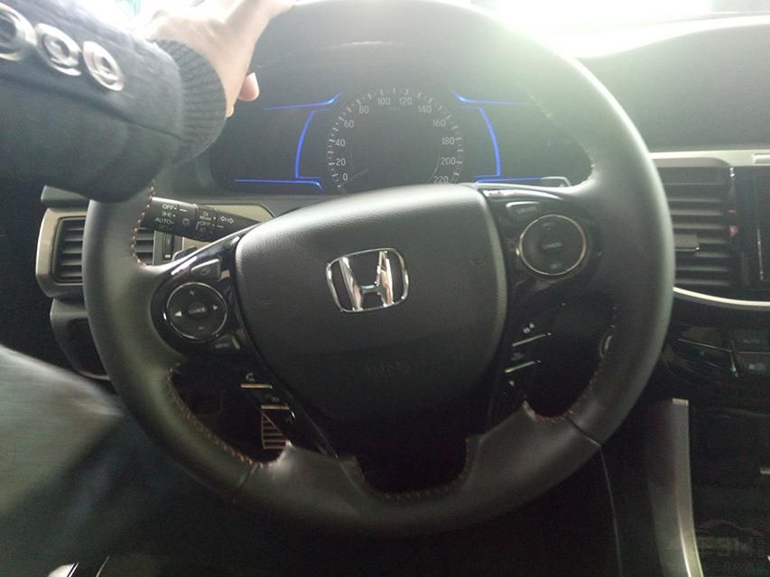 ��˼����п�̨�ɴ��������ʰ��������ñ���ġ��ƻ÷硱���֣������ָ�һ�����Ҹ���ʮ�ָߵ��ĸо���