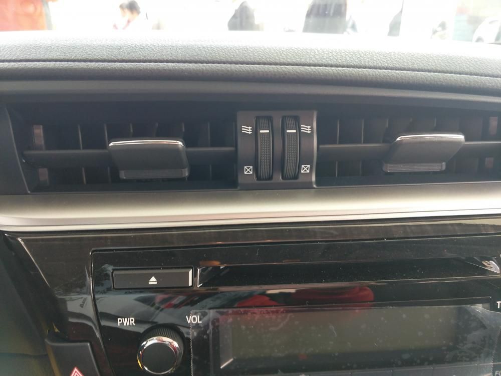 ������˫����������ͨ��Ĳ�𲢲��󣬵���ϸ��֮�����������˻춯�����봫ͳ�������͵���������Ǳ��̡�