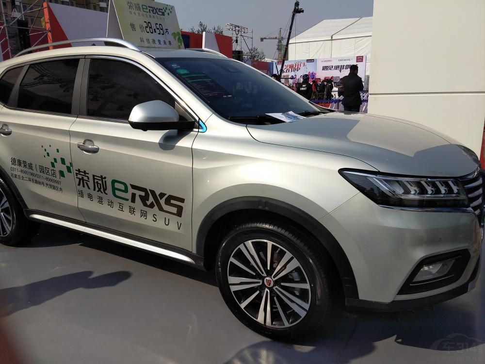 �ٷ������³��ͺ�Ϊ1.6L/100km������ģʽ���������60km������ۺ�������̿ɴ�650km��