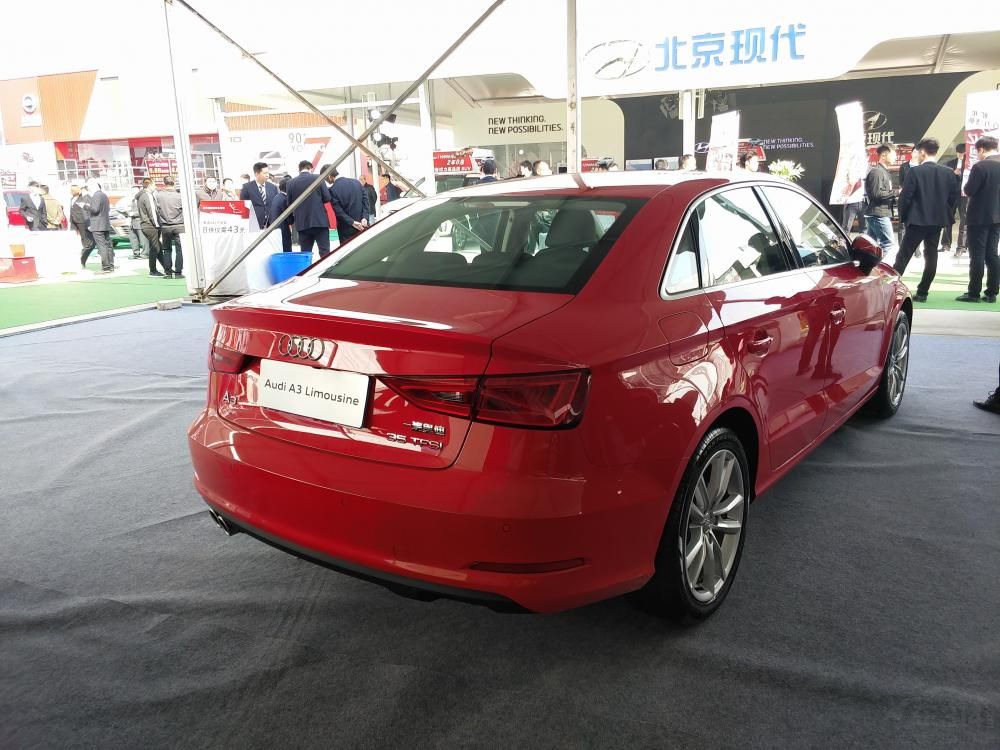 ����ǰ�������Ϭ�����ڲ�����LED�ƴ���Ϊ��׺��